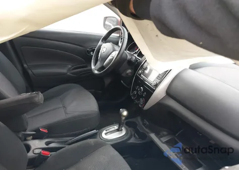 2018 Nissan Versa 1.6 Sv z USA, uszkodzony, nr VIN 3N1CN7AP1JL856871